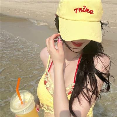 九尾狐与仙鹤海报