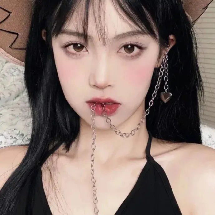 风流下女海报